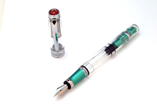 TWSBI DIAMOND 580 スタンダード【AL エメラルドグリーン】