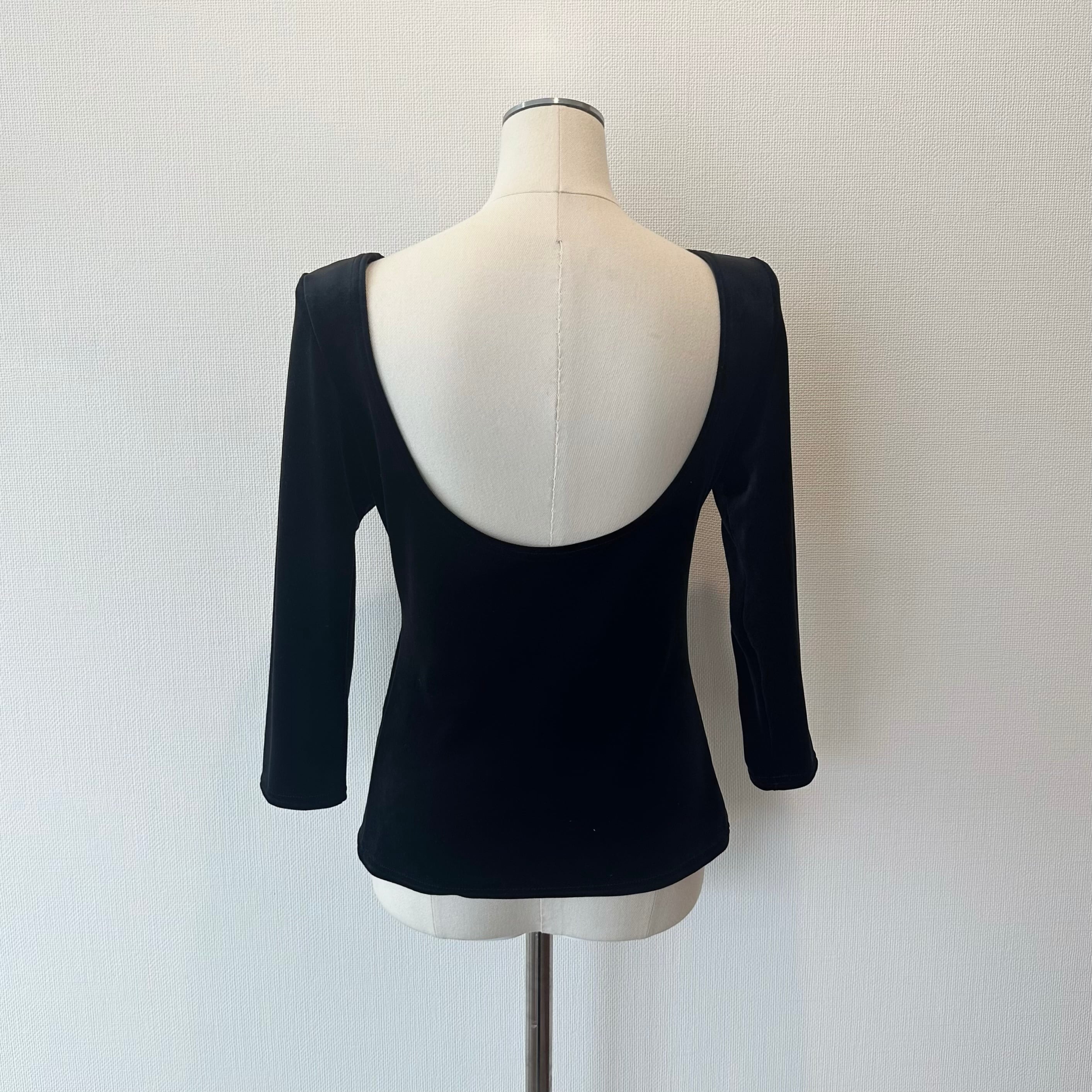 バックオープンベロアトップス Riane ブラック | Cygne 