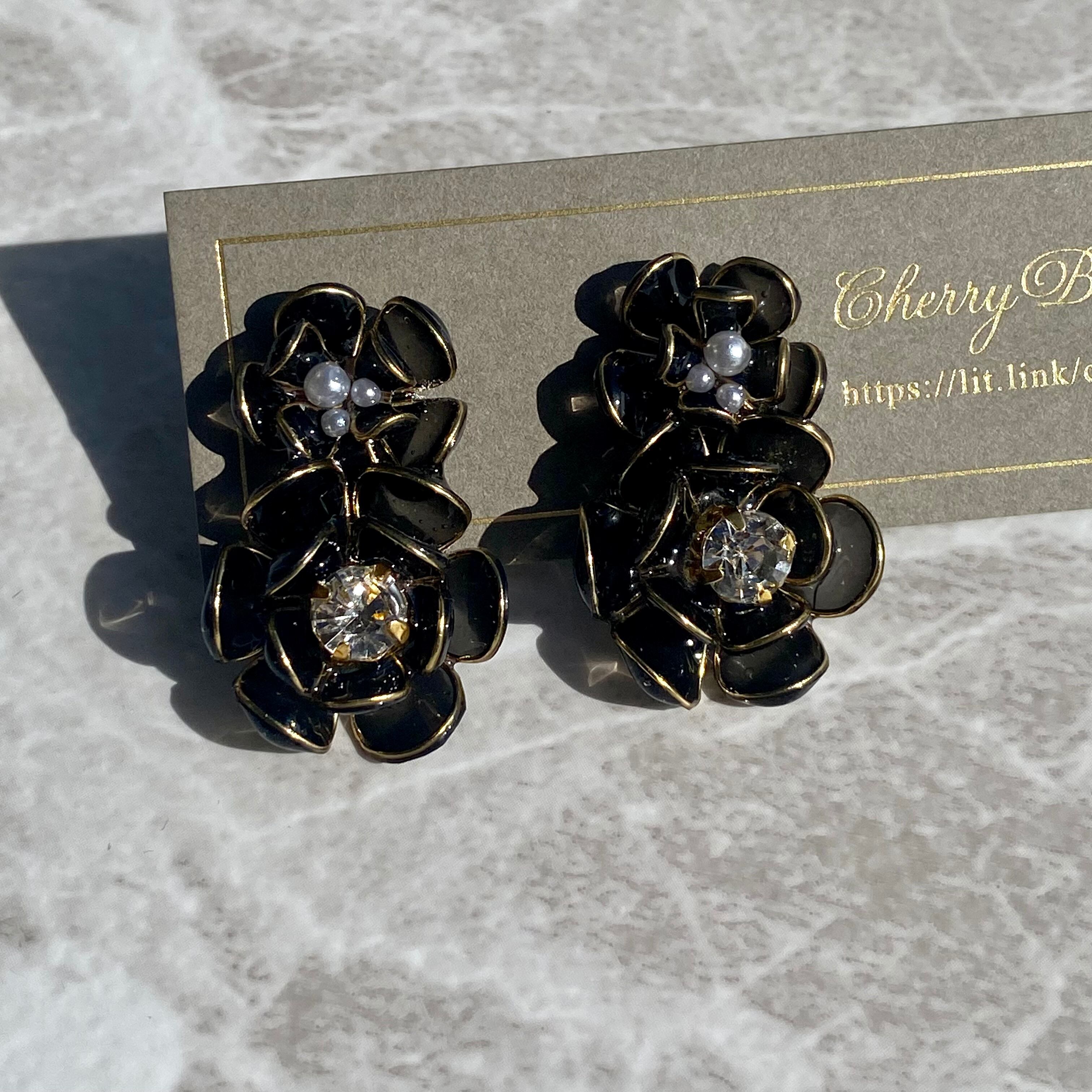 ハンドメイド ボタン レトロ イヤリング ピアス ヴィンテージ ビジュー