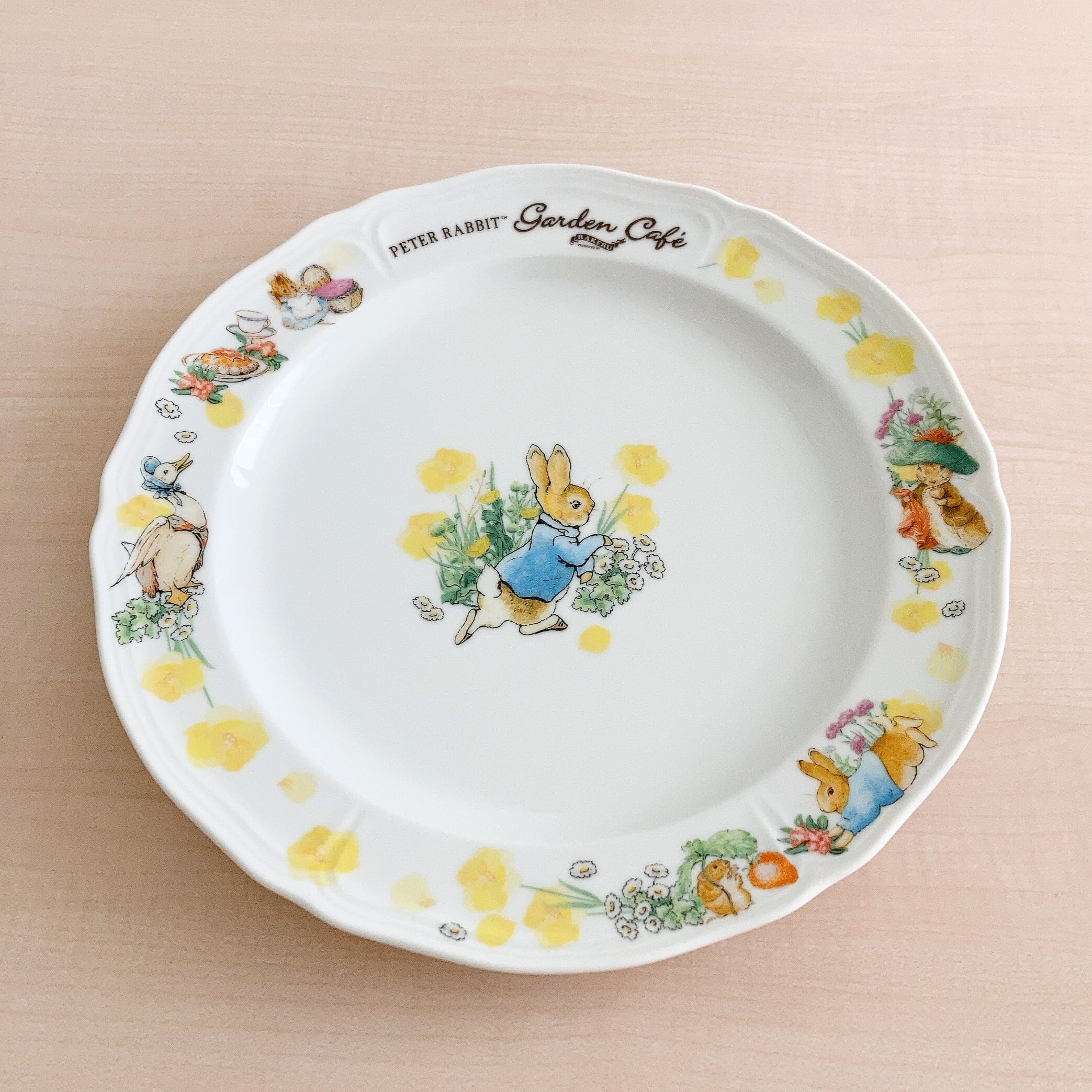 ピーターラビット食器 PETER RABBIT（TM） - 昭和レトロ ピーターラビットシチュウ皿5枚
