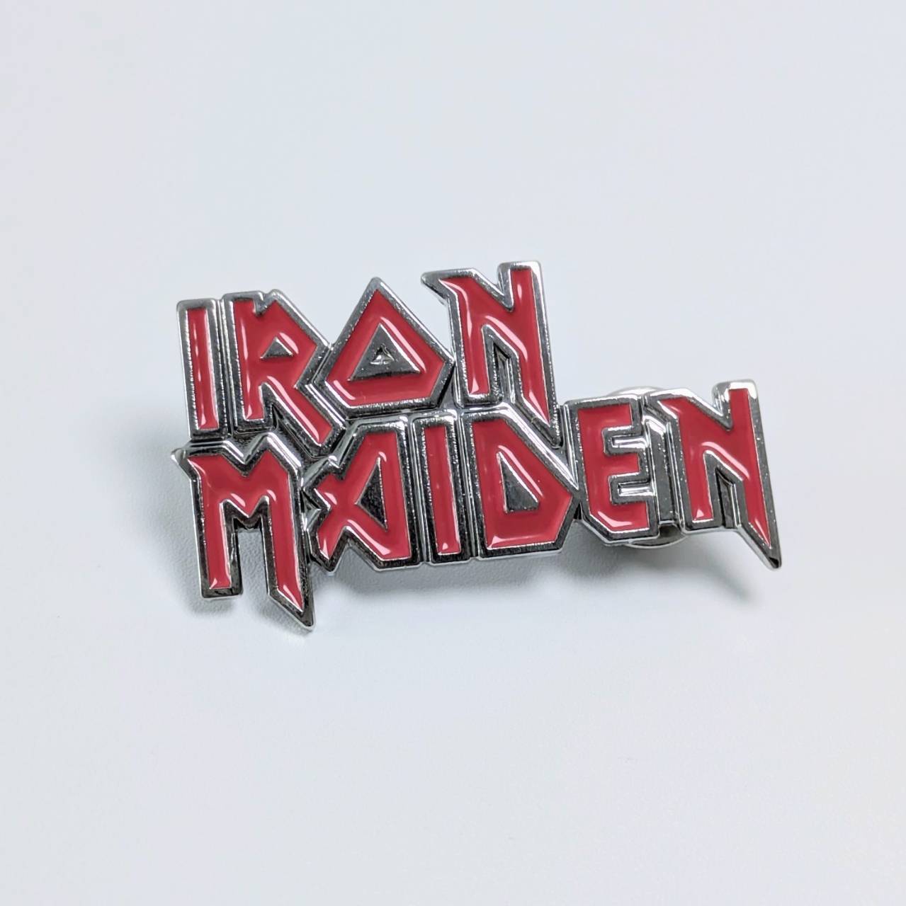 送料無料！ ★ピンズ PINS★ピンバッジ 【 IRON MAIDEN ( アイアンメイデン )】 〚アメリカン雑貨 アメトイ〛