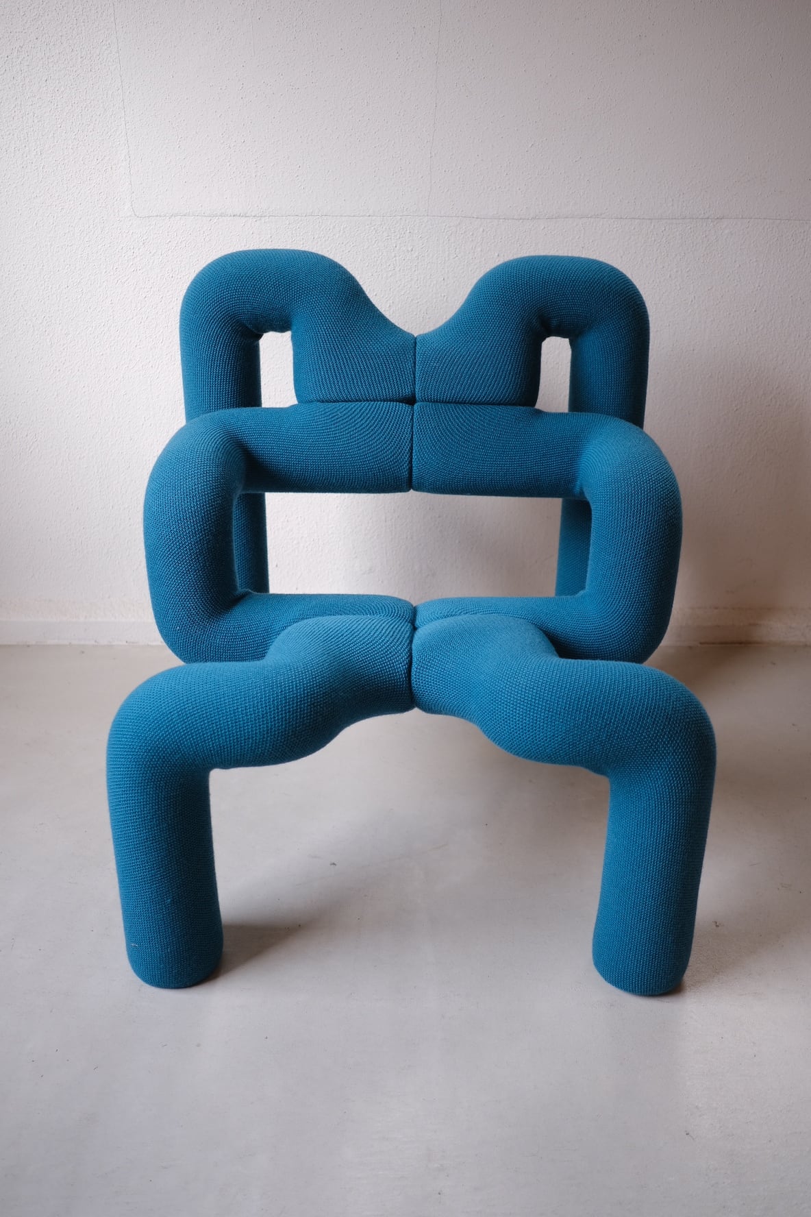 ekstrem chair エクストレムチェア | TORINOKI FURNITURE
