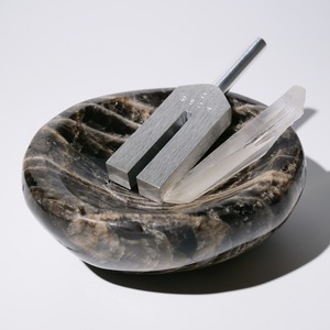 ブラック ムーンストーン / お皿 ボウル【ラウンド】