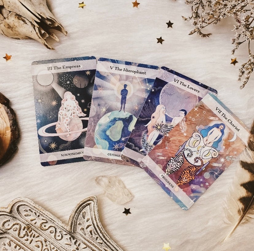 ご注文より１〜３日後に発送可能】THE MOON AND STARS TAROT ◇ 見守る