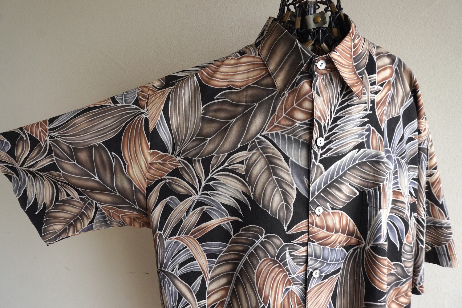 1990's HAWAII製 [Tori Richard] ボタニカルプリント コットンローン