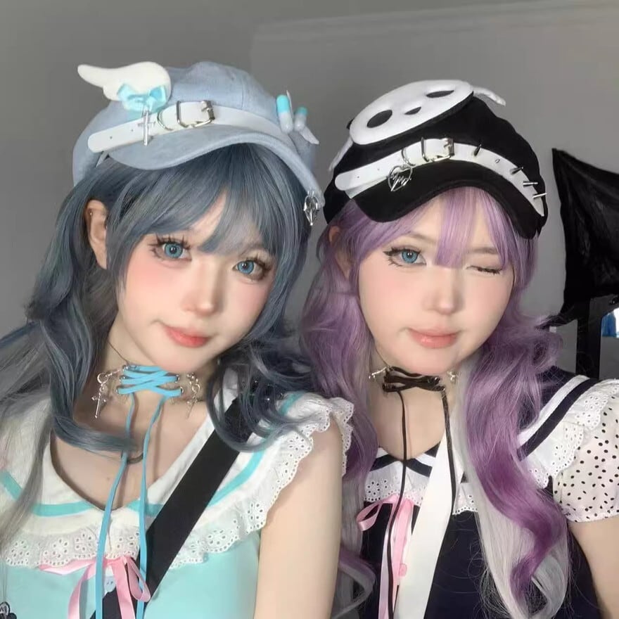 天使の羽 ベレー帽 双子コーデ ハロウィン 仮装 変装 闇かわいい
