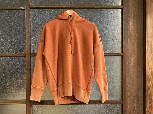 CHAMPION REVERSE WEAVE GARMENT DYED HOODIE (ORANGE)