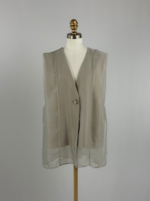 シアーレイヤードジレ｜ベージュ｜CHIGNON