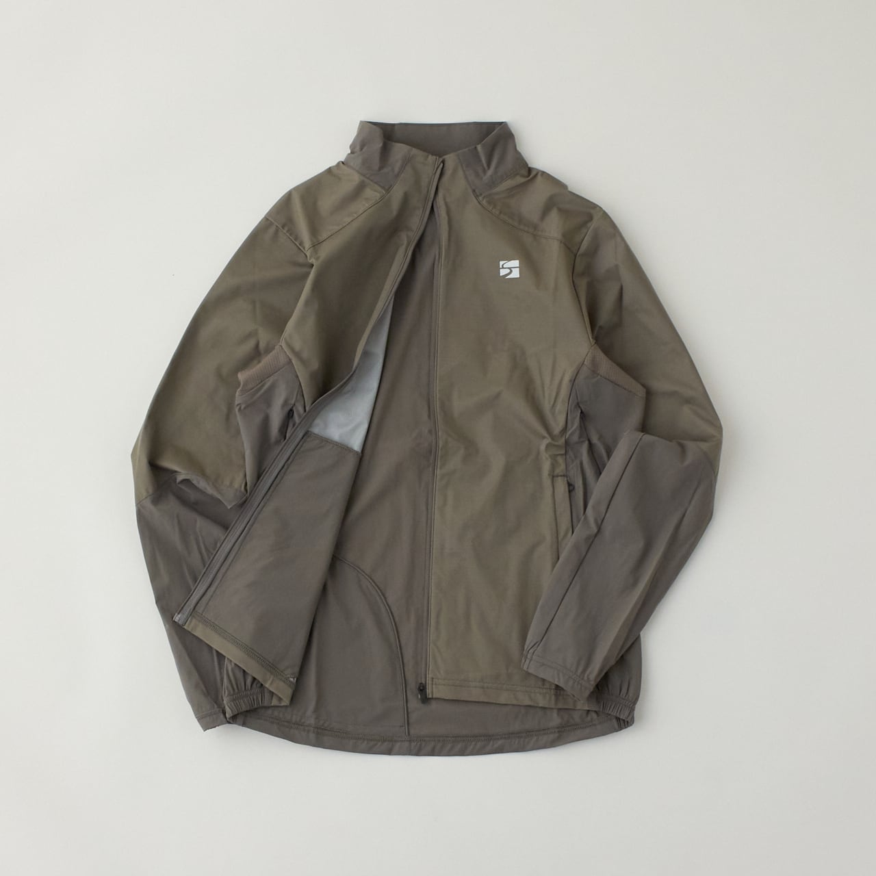 finetrack（ファイントラック）WOMEN スカイトレイルジャケット 