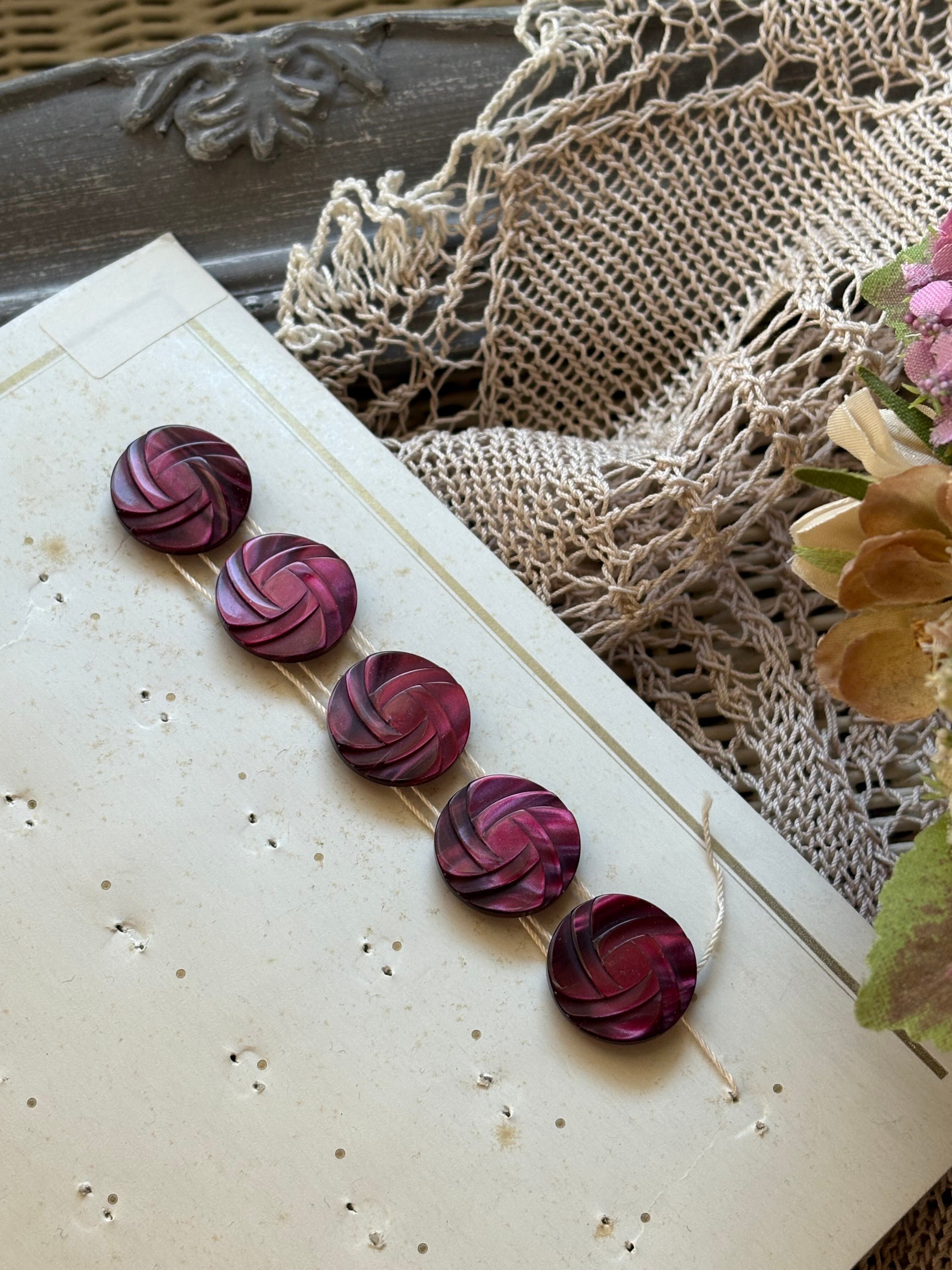 17mm フランスVintage ヴィンテージボタン Rose ワインレッド プラスチック アクセサリーパーツ デコレーション材