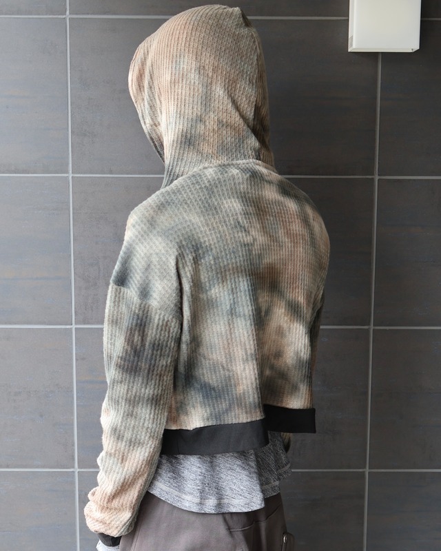 Short length mesh hoodie