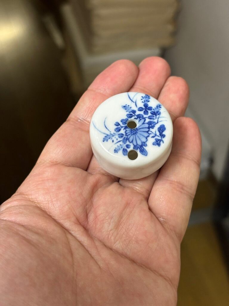 フルーツ筆架（ノースポール）SQUARE Flower Brush Rest