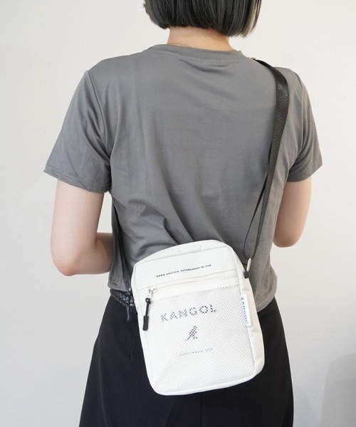 KANGOL (カンゴール) メッシュ ポケット ショルダーバッグ ホワイト KGSA-BG00262