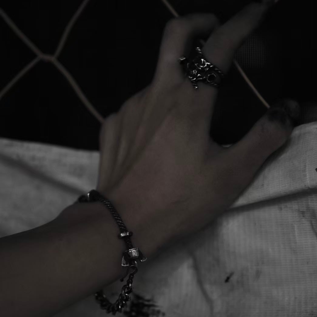 Bolt Bracelet | VAINON