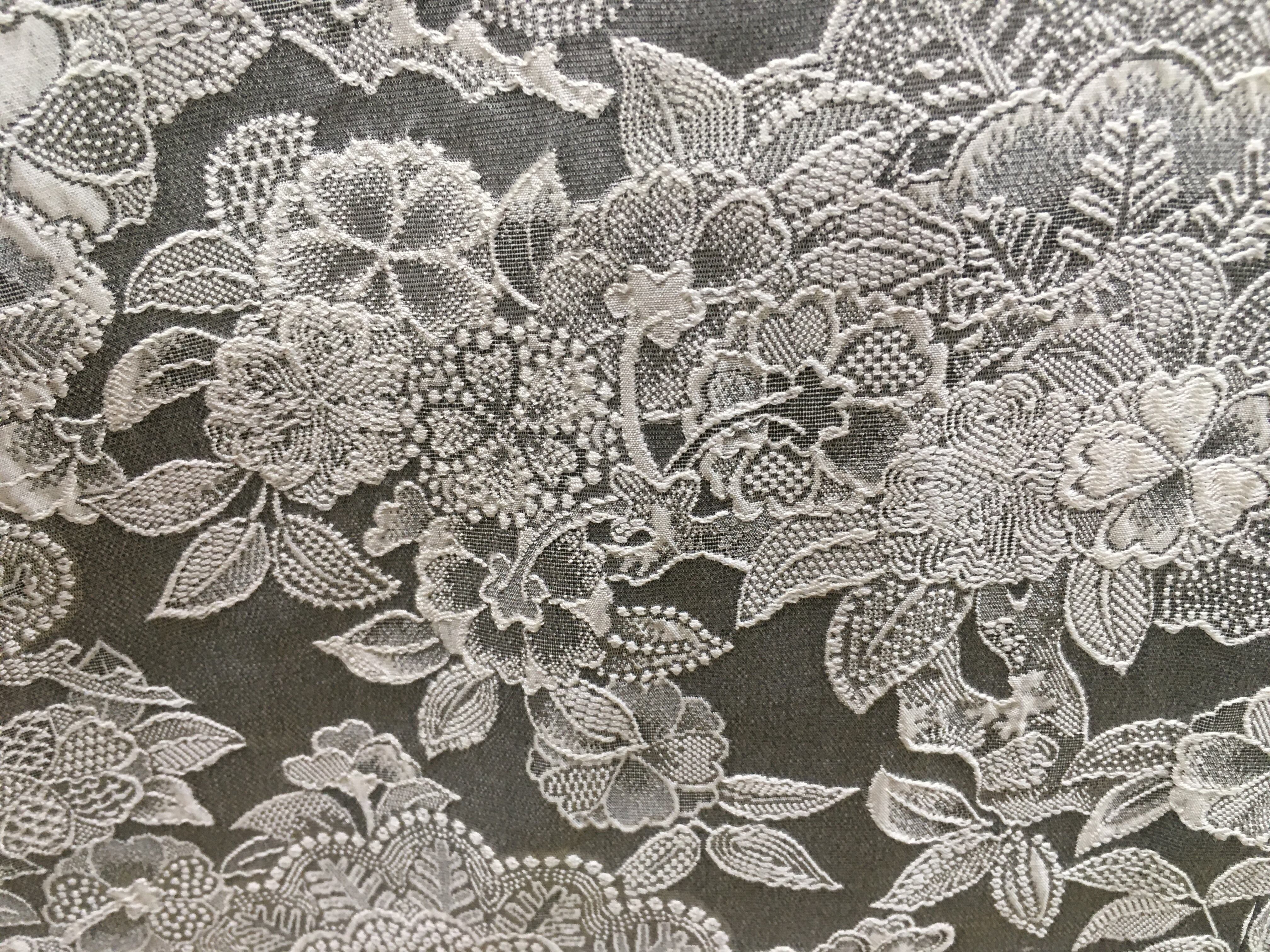 沖縄の作家、山岡古都の無地訪問着