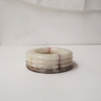 重厚感のあるジュエリートレイ