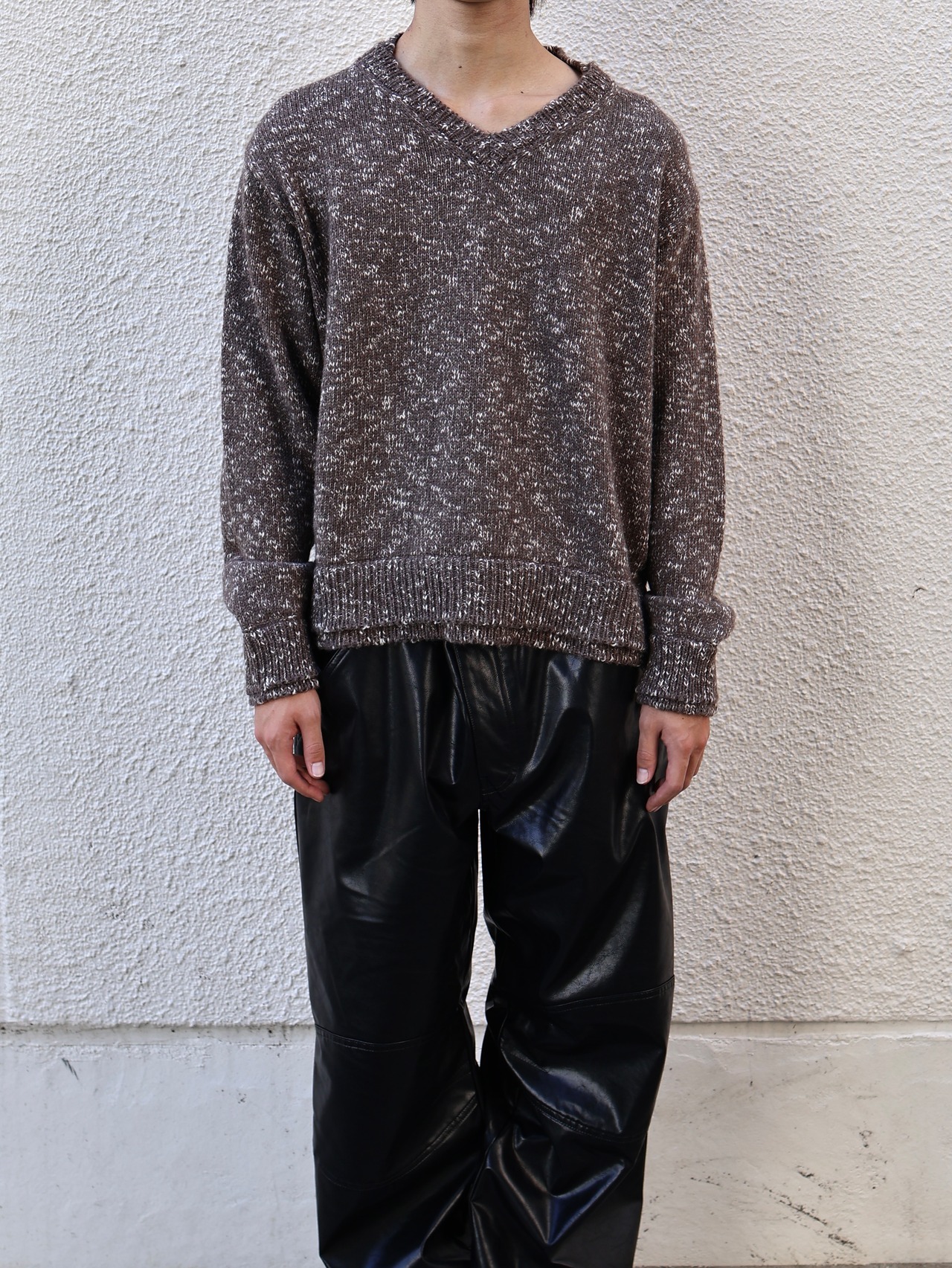 【26aw/ROLDSKOV】scollo a v brown and white