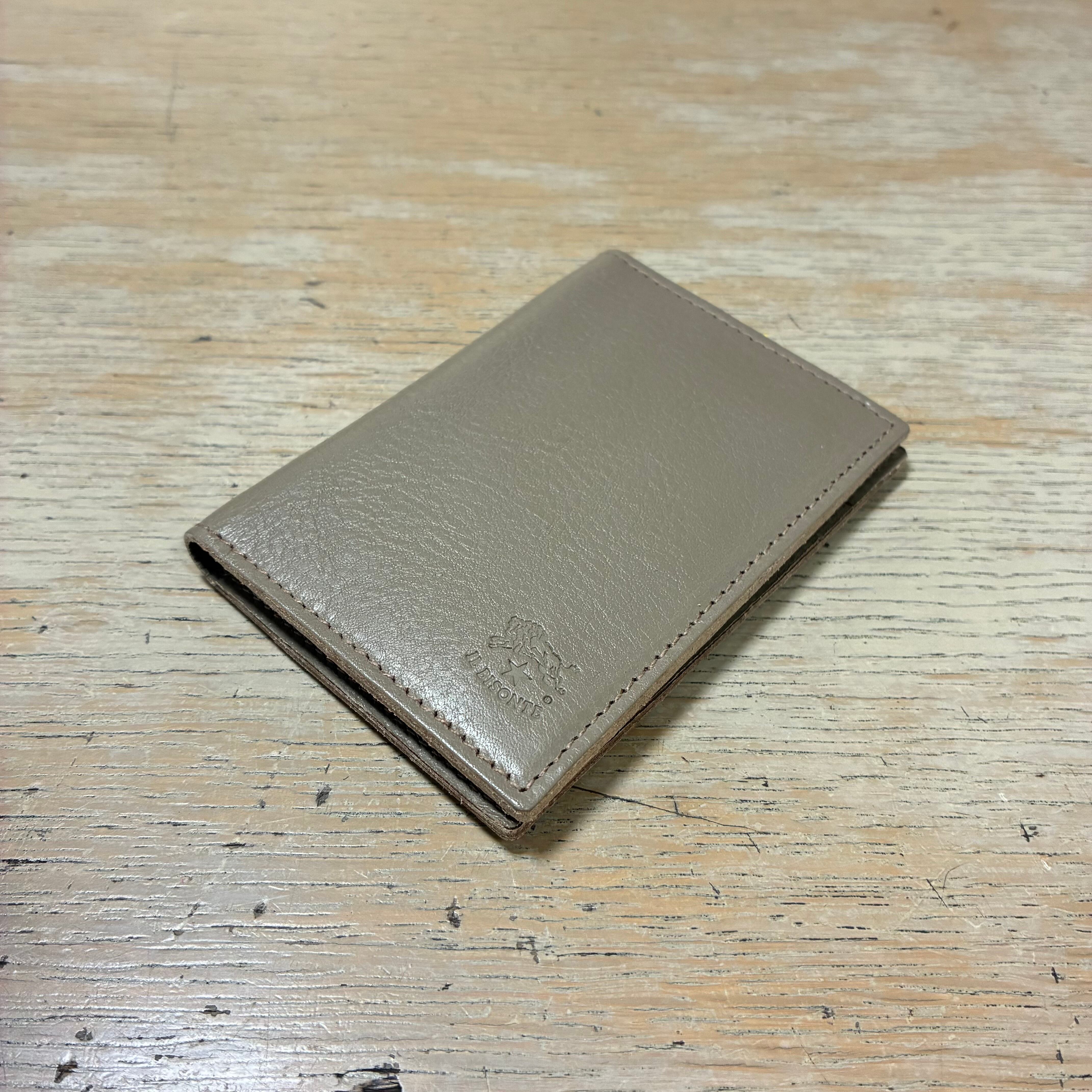 IL BISONTE グレー ケース 新品　財布 IL BISONTE イルビゾンテ カードケース【54262305360】 (COL グレー