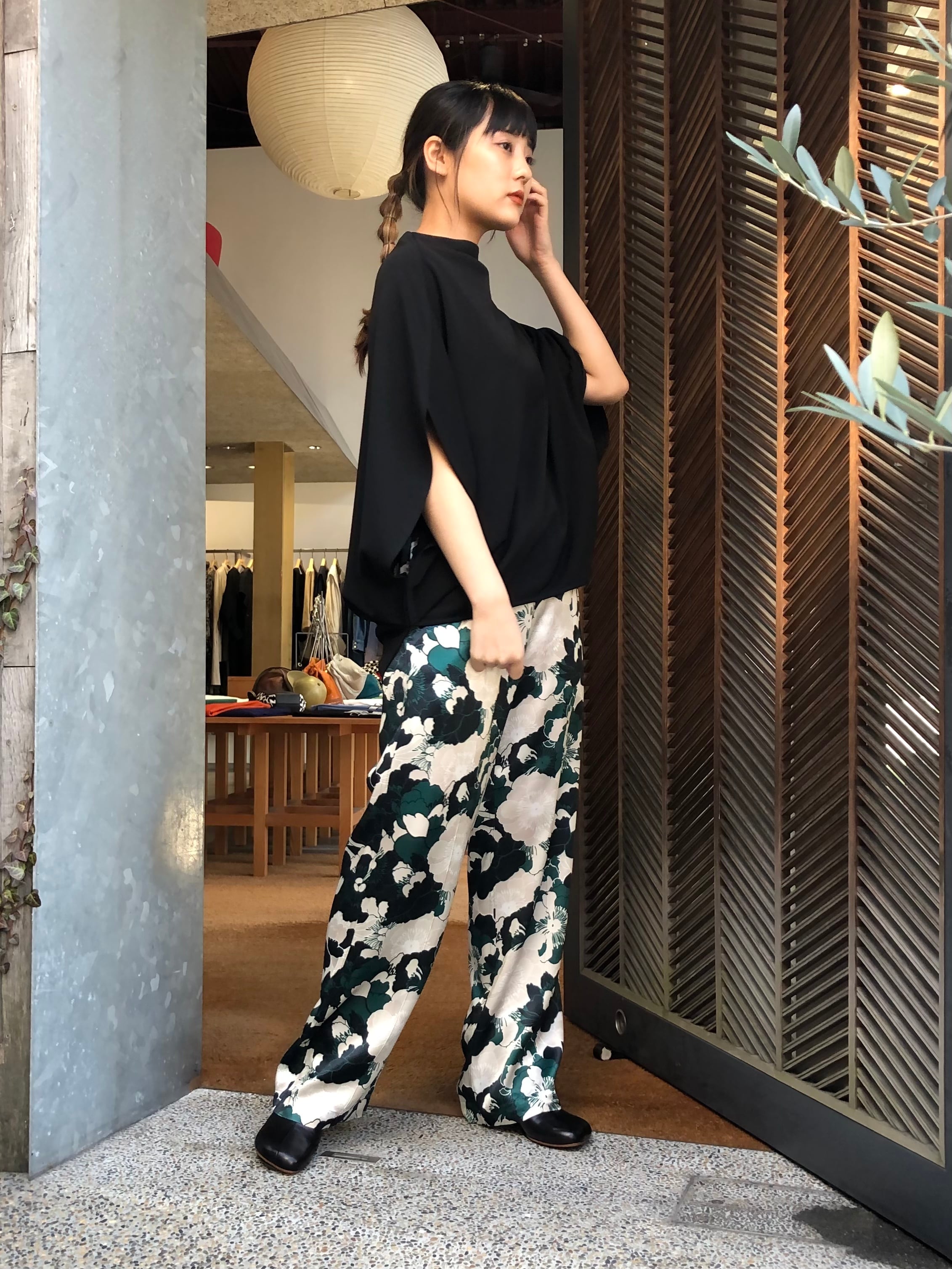 CINOH チノ FLOWER PRINT EASY PANTS 花柄 パンツ