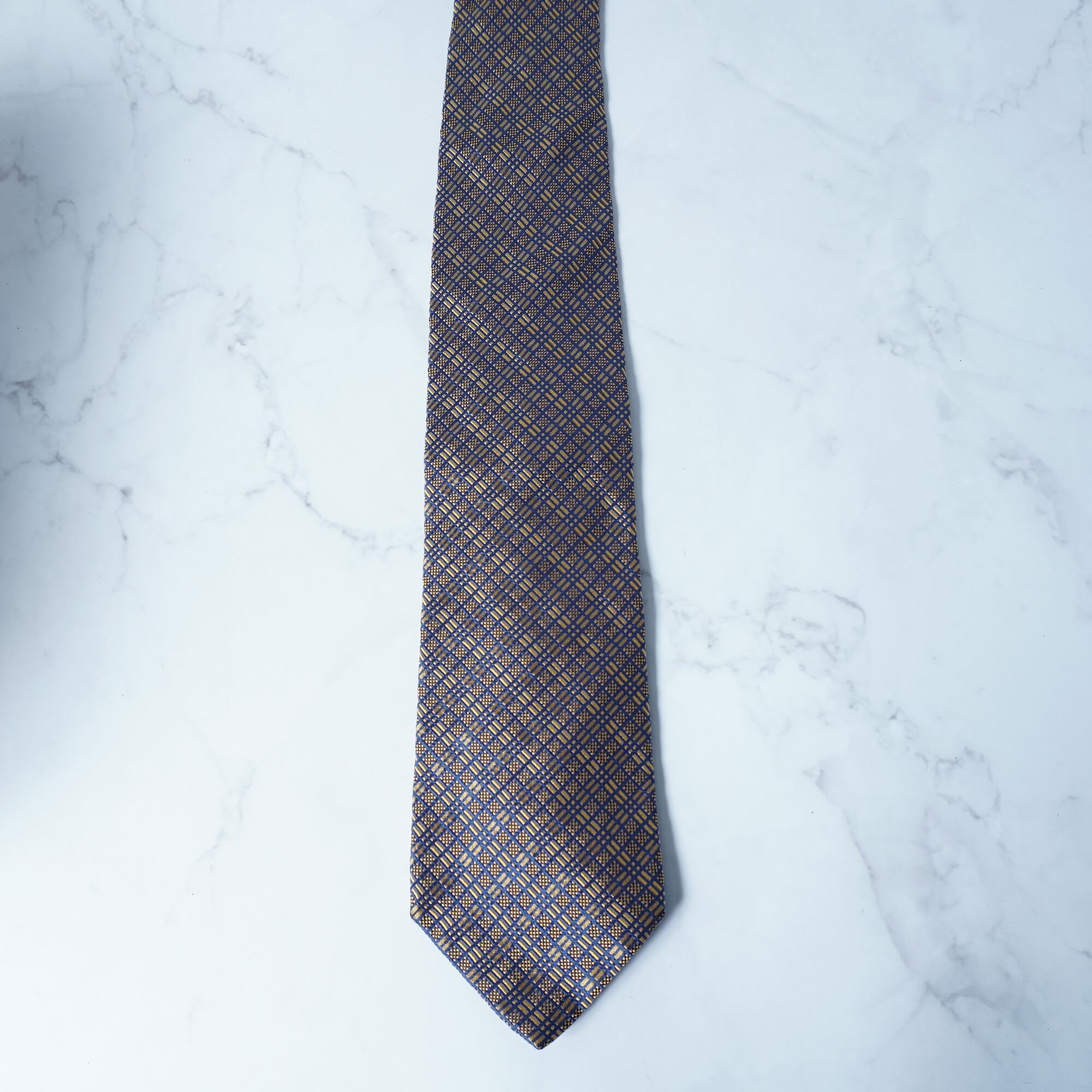 BURBERRY LONDON バーバリー 英国⁄イングランド製 絹 シルク SILK 100