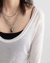 V-neck long sleeve sheer t-shirt L0135