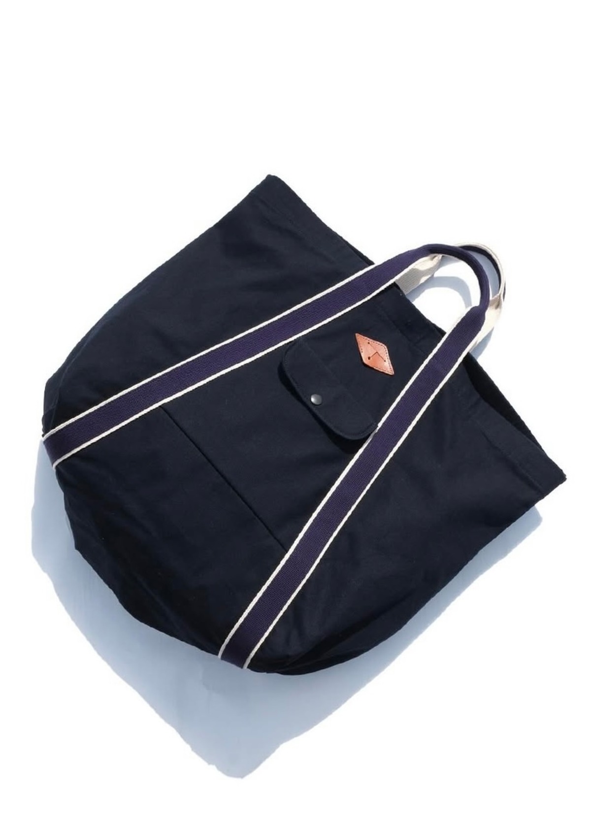 THE UNION MEGA TOTE BAG NAVY | Bridge Book Store