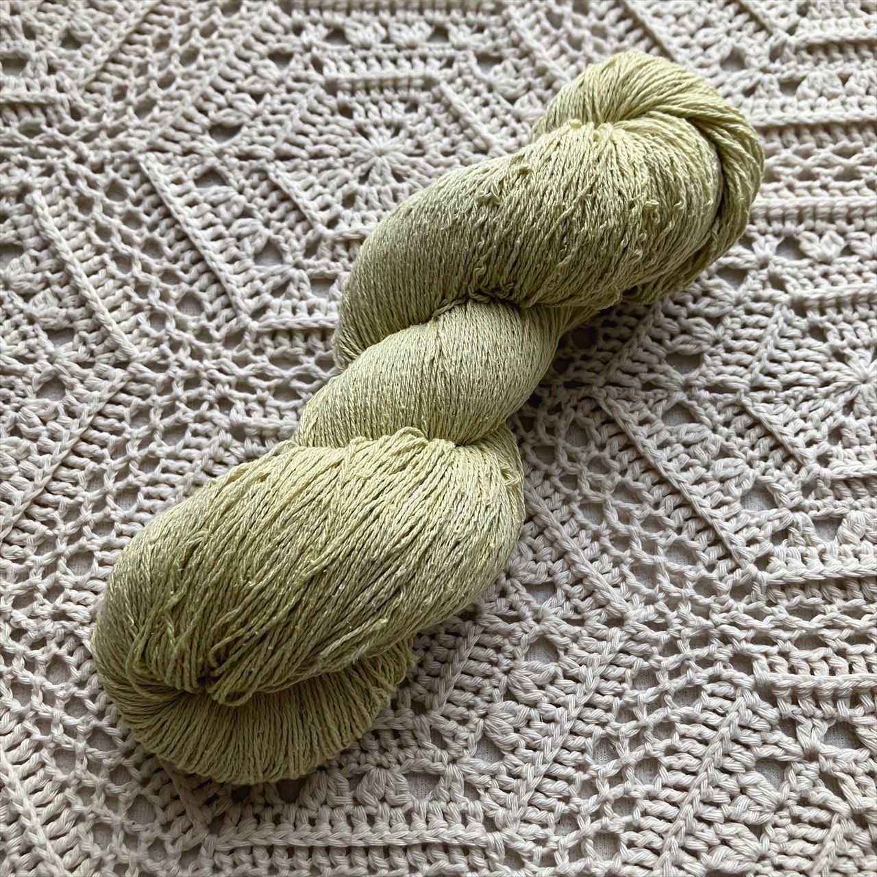 【草木染め糸】紡ぎシルク(女郎花)