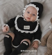 【取寄/韓国直送】Brodyjane ココフリルボネット・スタイ・靴下｜秋服｜ベビー服｜韓国子供服｜26/AT
