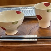 水玉絵のお茶碗とお湯呑　お茶わんとお湯呑のset