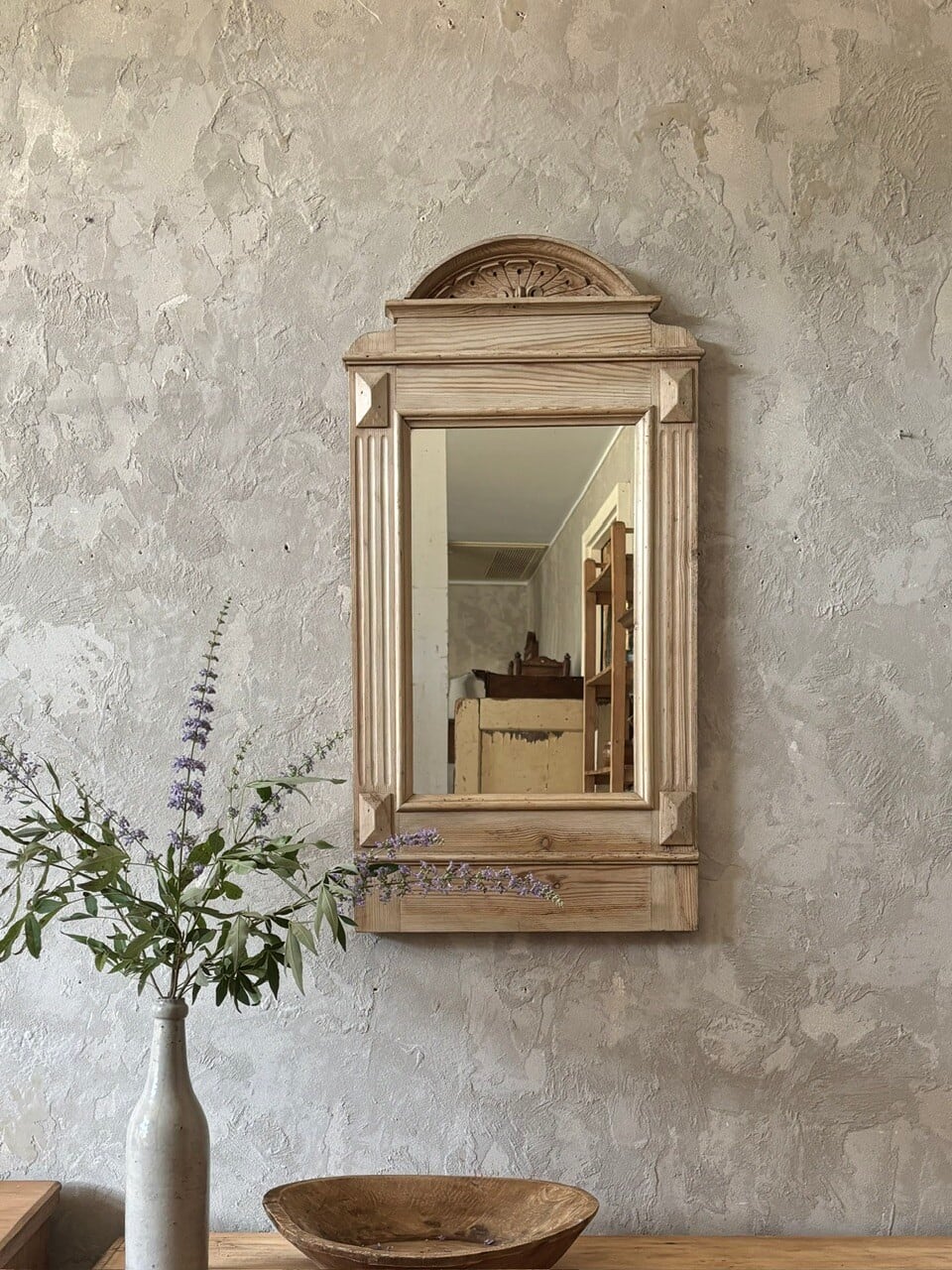 Wall Mirror (A28-64)