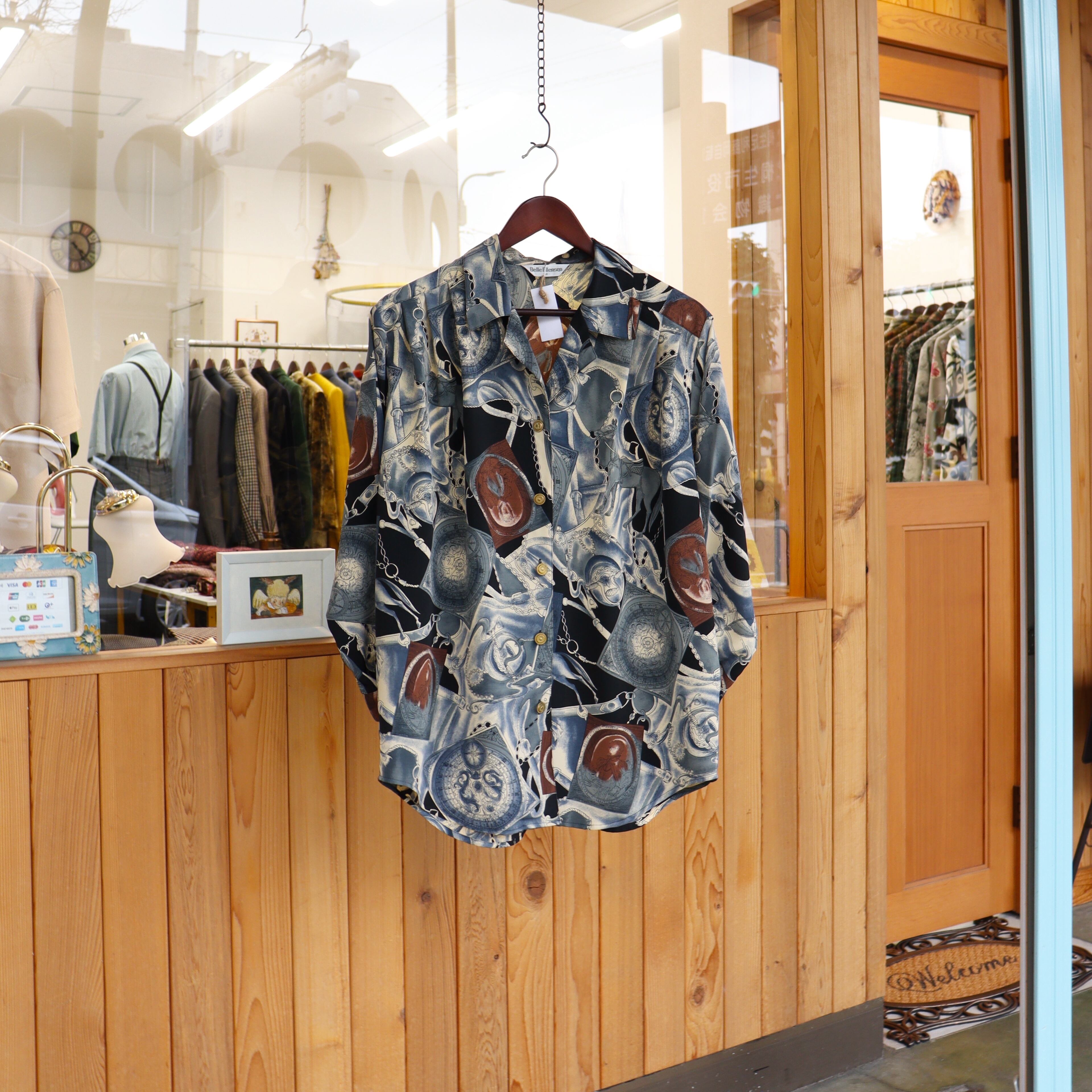 JAPAN vintage retro shirt