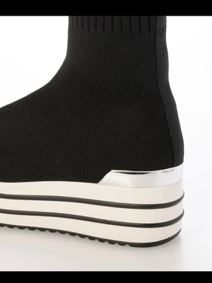 イーボル　EVOL スニーカーショートニットブーツ