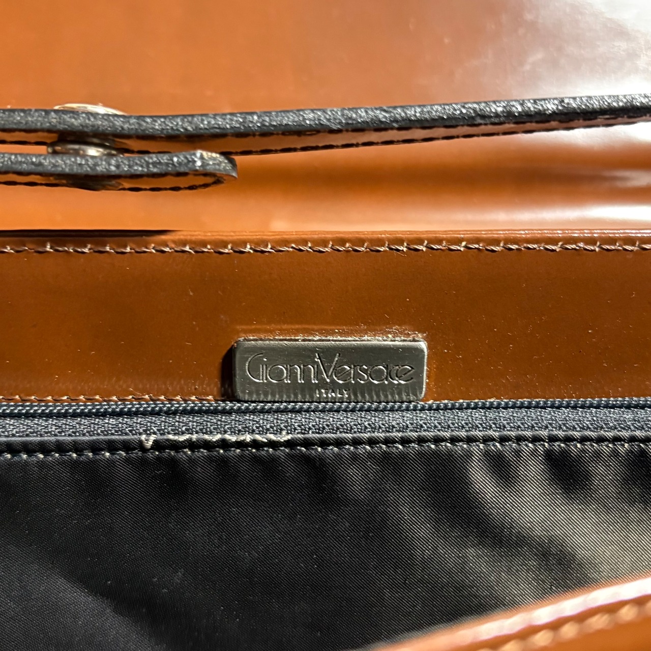 vintage GIANNI VERSACE enamel leather shoulder bag