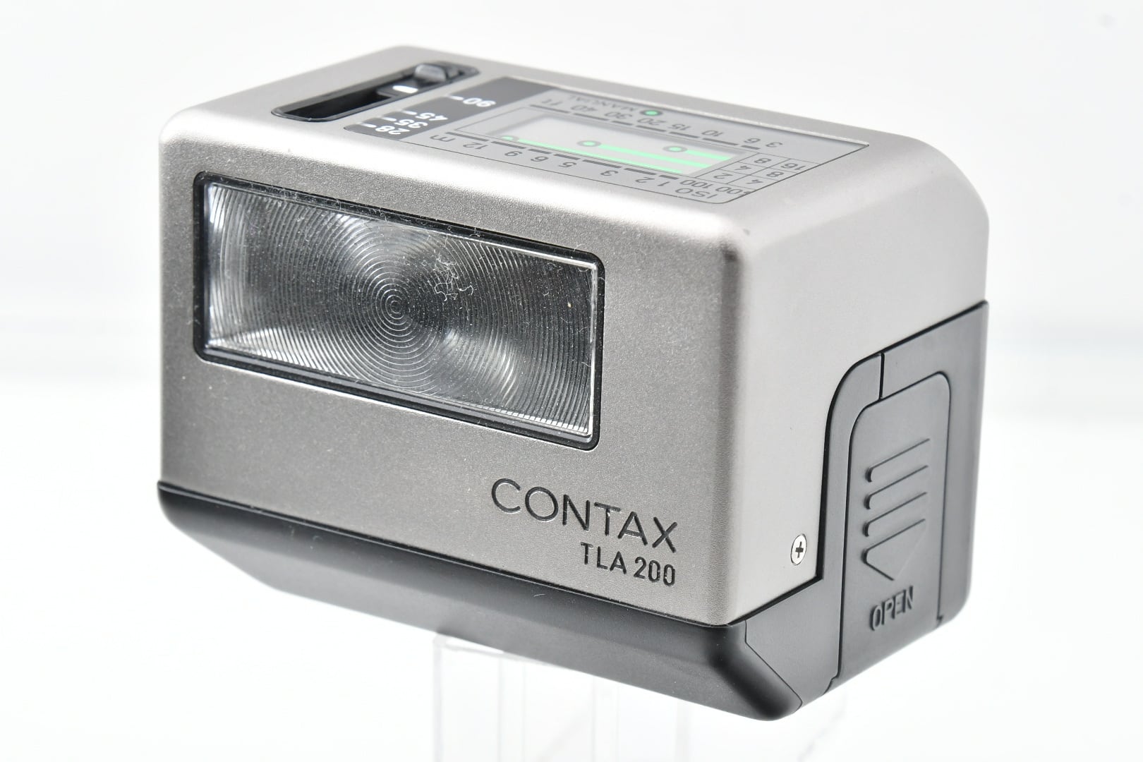 TLA200本体CONTAX TLA 200