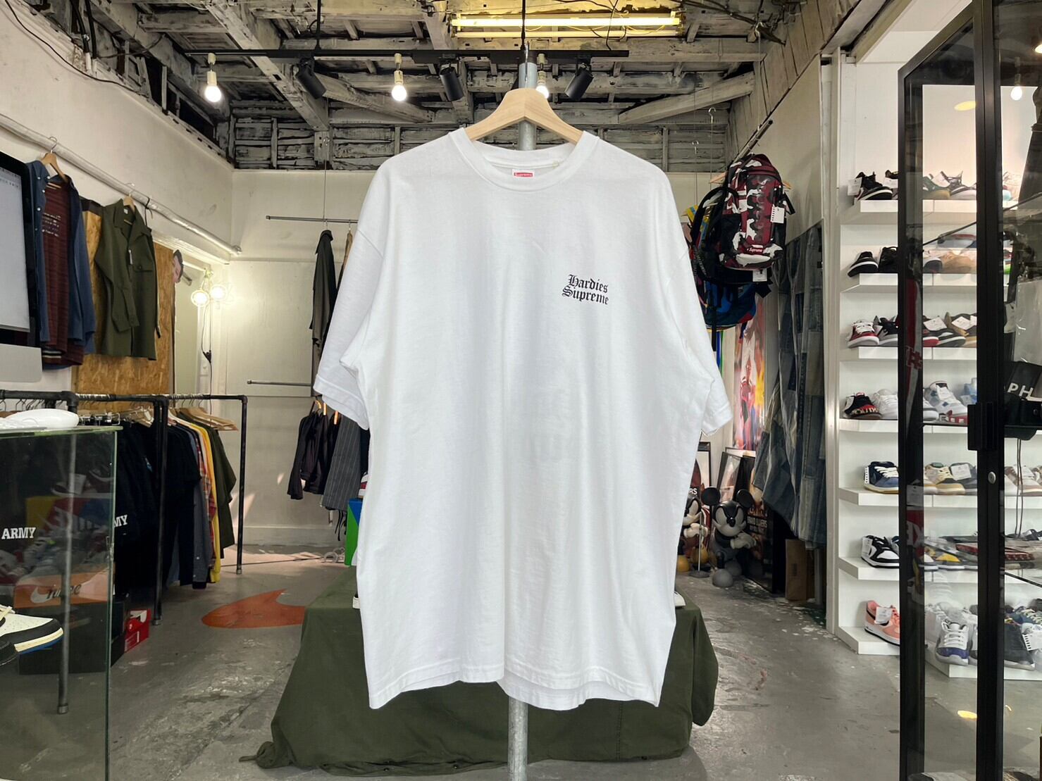 Supreme / Hardies Dog Tee \ 