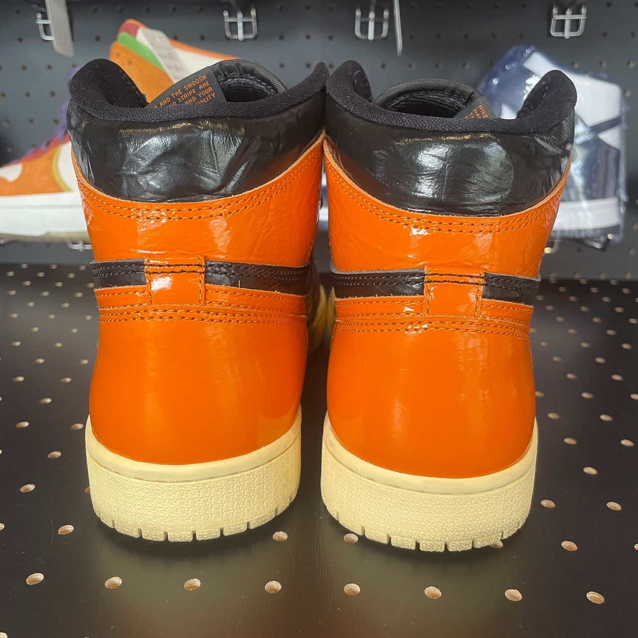 Nike Air Jordan 1 High Shattered Backboard 3.0　US9/27cm