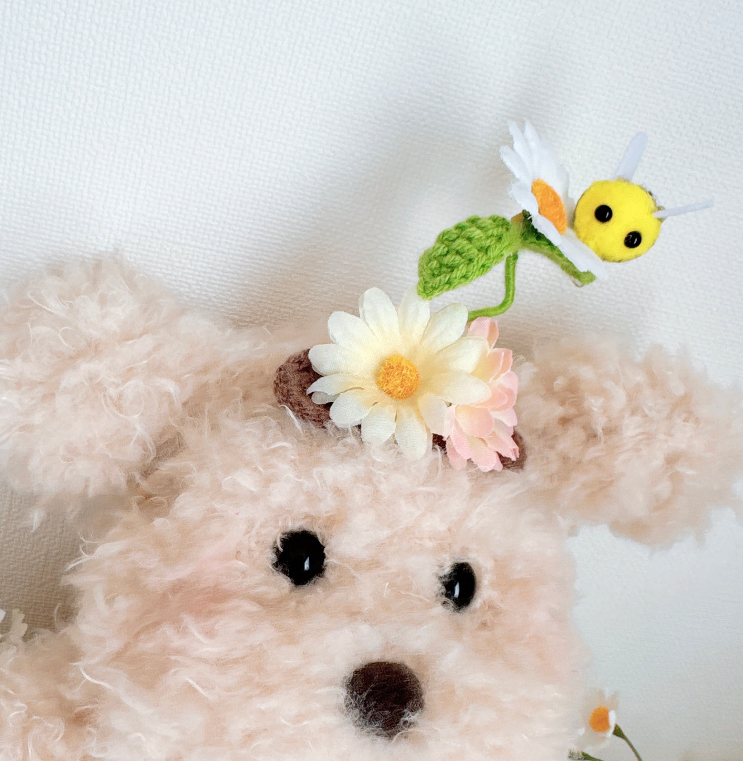 ハチさんブンブンヘアバンド