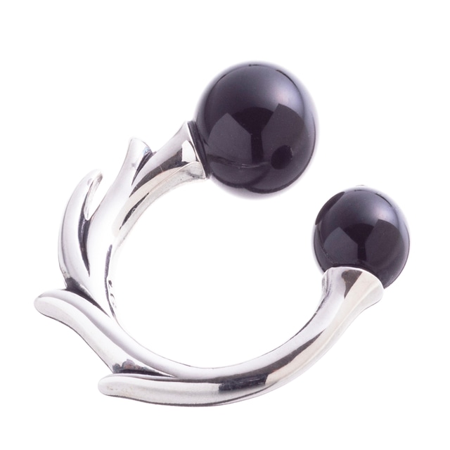 オニキスボールイヤーカフ　ACE0152　Onyx ball ear cuff 【「貴族誕生 －PRINCE OF LEGEND－」衣装協力商品】 シルバーアクセサリー Silver Jewelry Brand