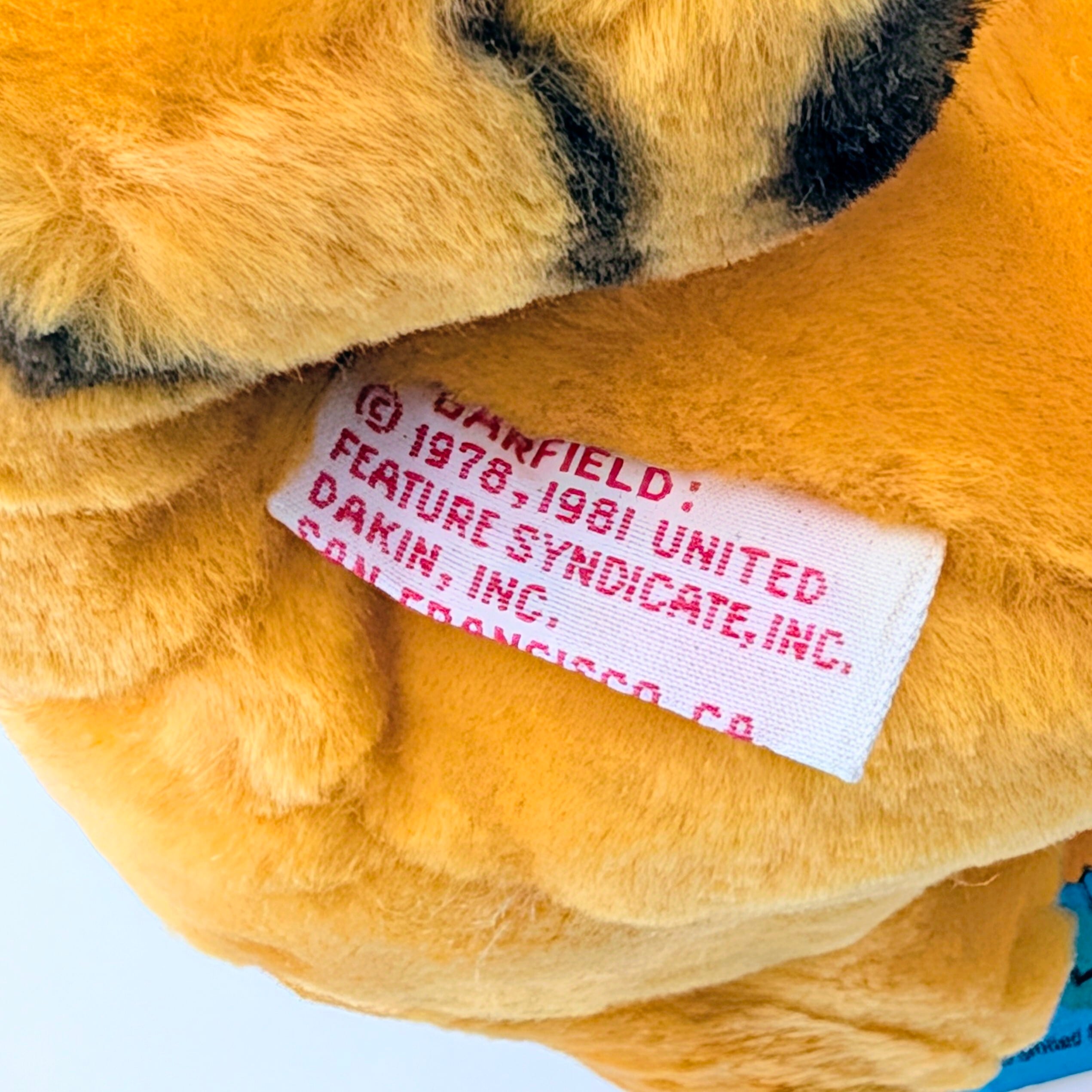 ☆ VINTAGE 1980年代初期 ☆【 Garfield ( ガーフィールド ) 】『 GARFIELD WORLDLY GRAD 卒業式ガーフィールド ワールドリー グラッド』Look out world! / ぬいぐるみ / プラッシュ / plush / 1980年代年製 〚アメリカン雑貨 アメトイ〛