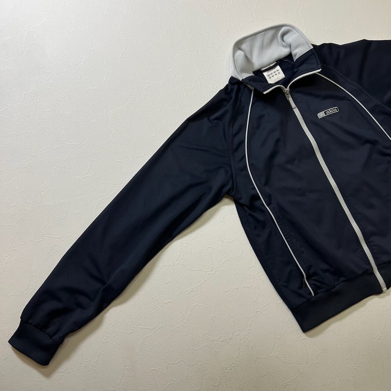 adidas ラグラン ハイネック トラックジャケット ジャージ アディダス