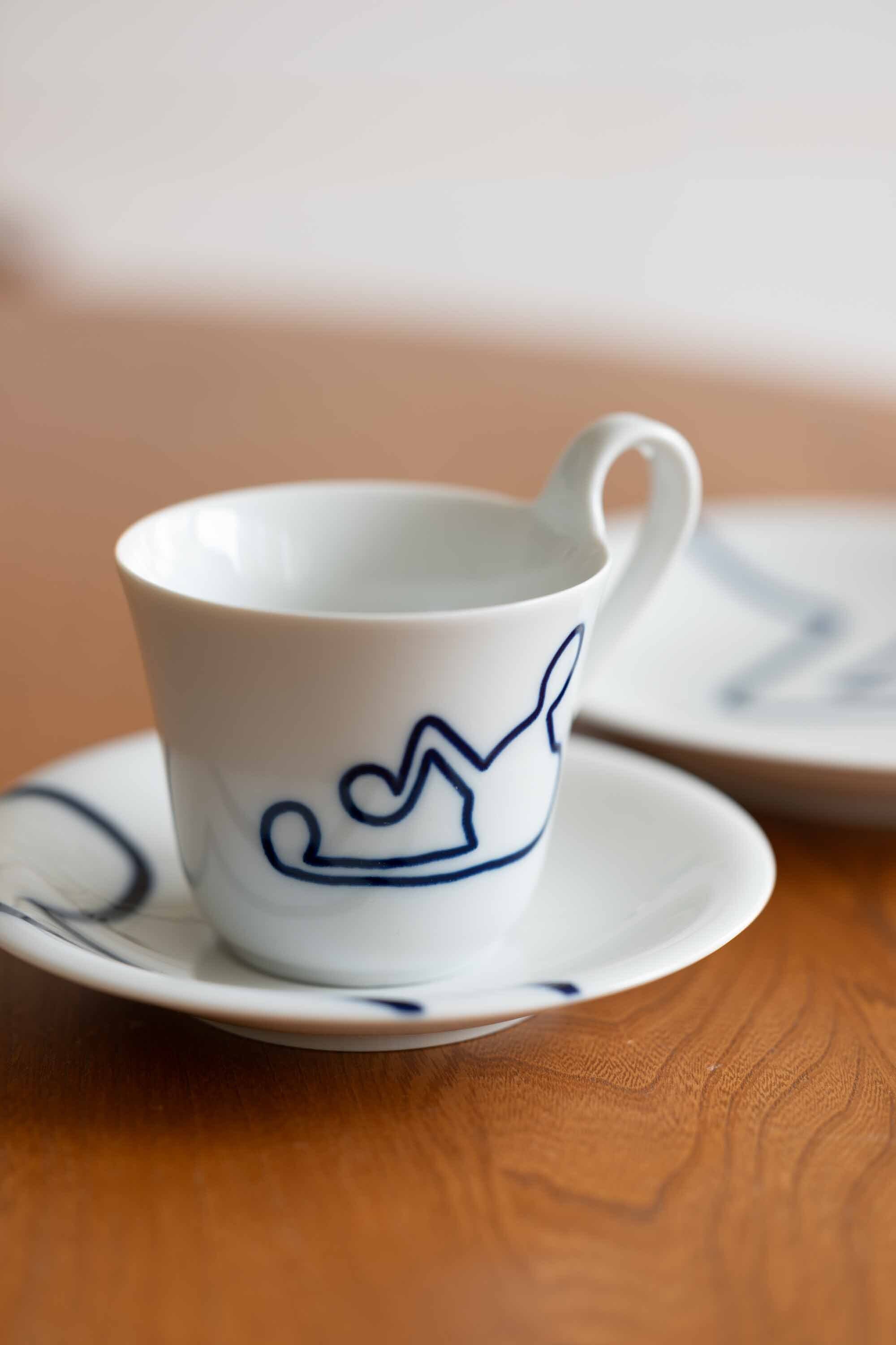 ロイヤルコペンハーゲン ムジカシリーズ カップ&ソーサー ケーキプレートのトリオ 柄タイプ3