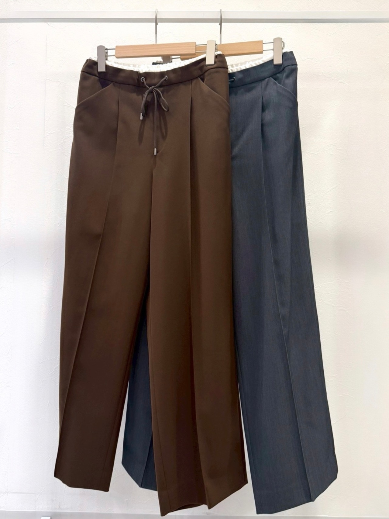 ダブルウエストパンツ