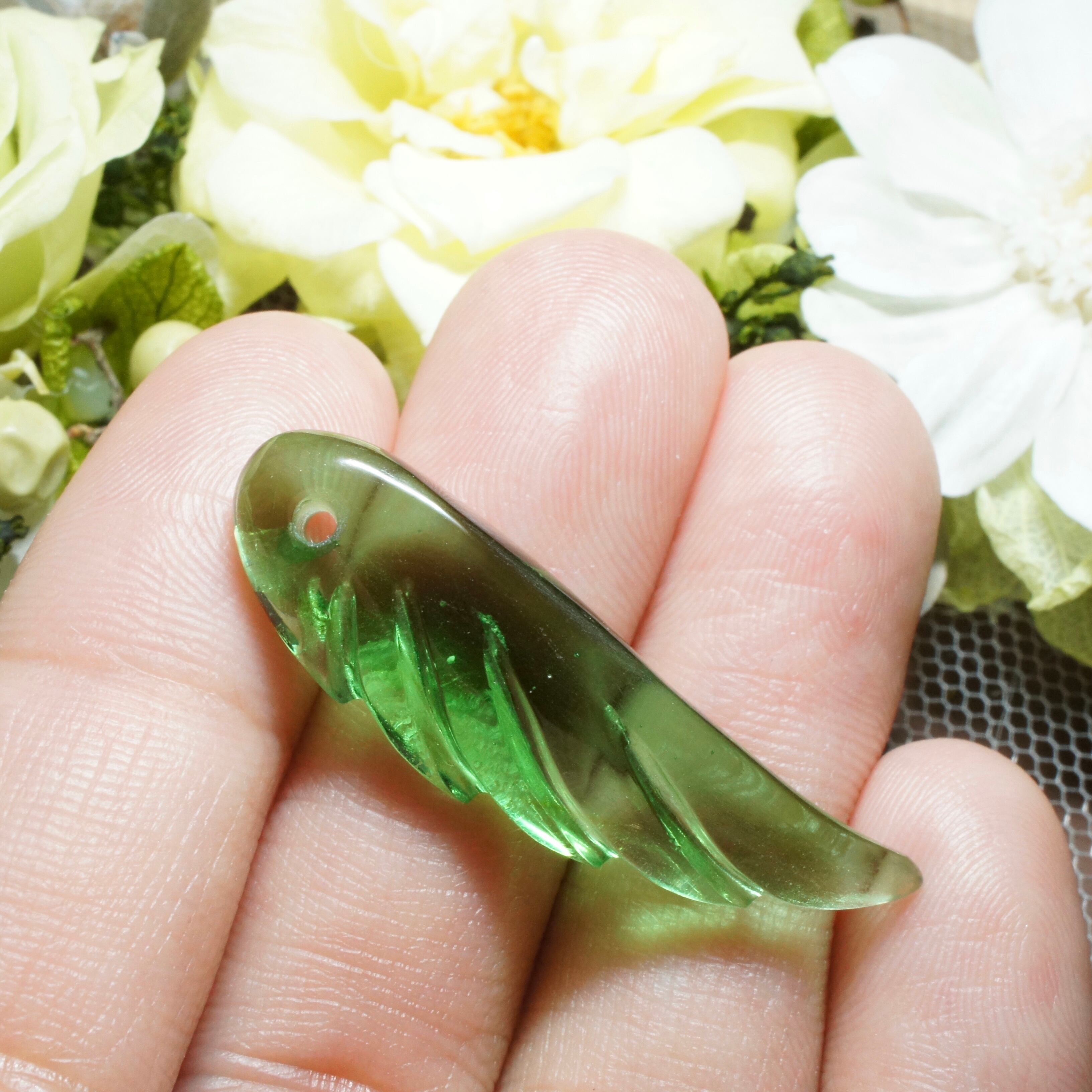 アンダラクリスタル原石（グリーン） ペンダントトップ