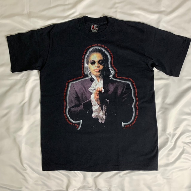 TERENCE TRENT D