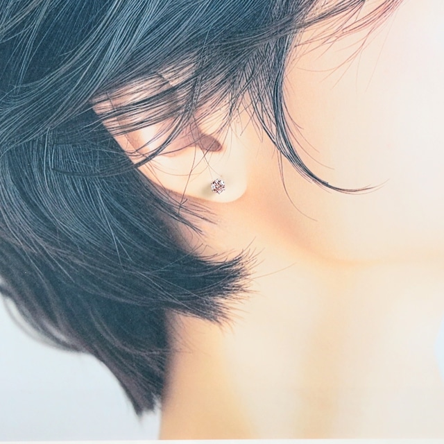 奇跡の宝石 桜モアサナイトのひと粒ピアス 4mm｜つけっぱなしOK 選べるピアス金具 SUS316