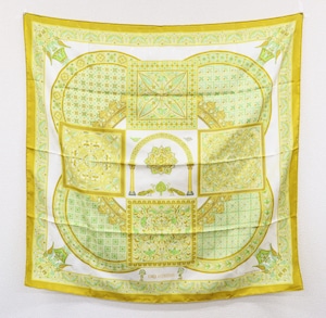 美品 HERMES　エルメス　カレ90　CIELS　BYZANTINS　ビザンチンの空　黄色　刺繍　シルクスカーフ　大判ショール　21-3586