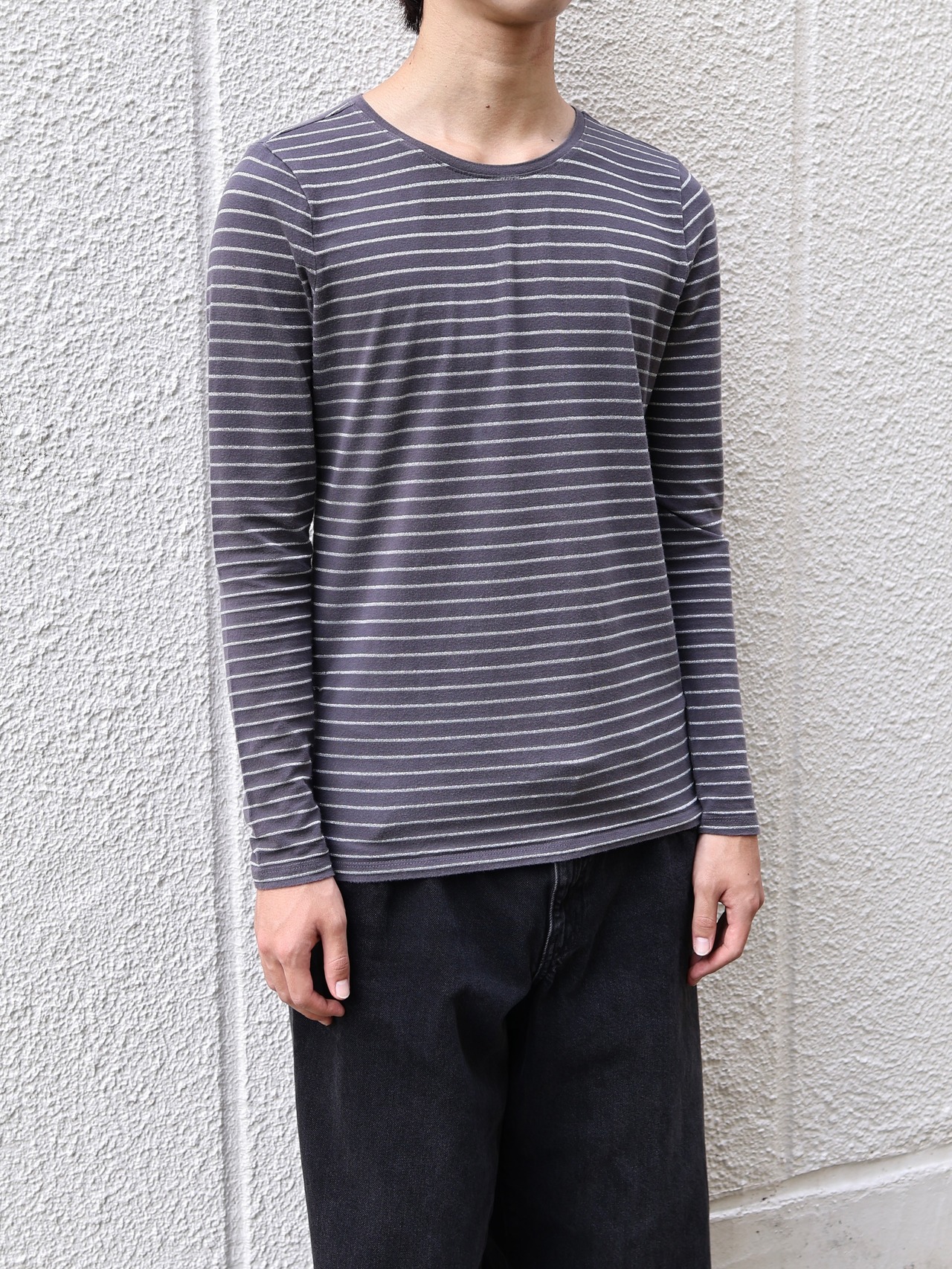 grey border long top