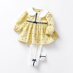 お魚モチーフのチェック柄セットアップ