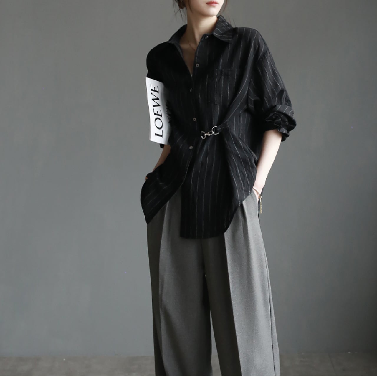 Striped Long Shirt with Belt L00374