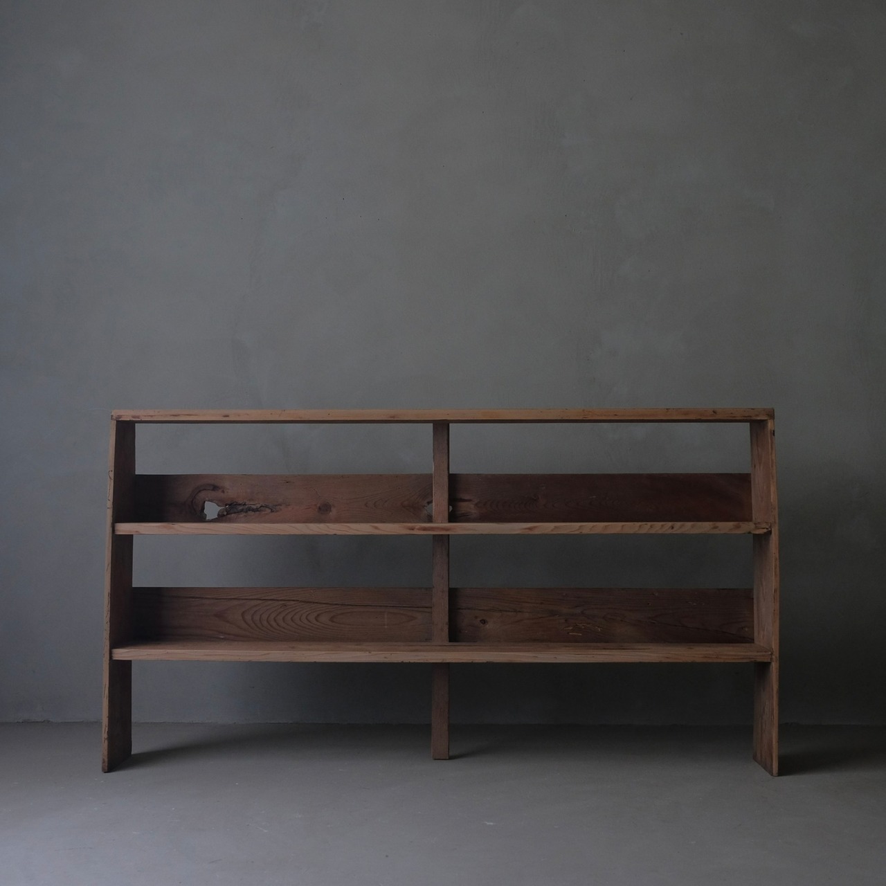 Shelf